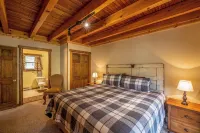 Hideout near Snowshoe, WV