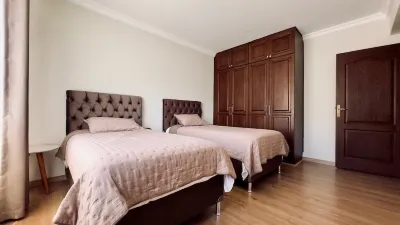 Cozy 2-bedroom and spacious apartment strategically located in Cochabamba Hotels in 