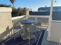 Perfect location, perfect vacation! Your beach paradise awaits!