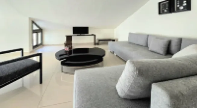 Charming 1-bedroom apartment with pool, WiFi, Ac, in nice, calm area in Tabarja