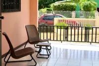 Villa Yolisa Hotels in Sint Michiel