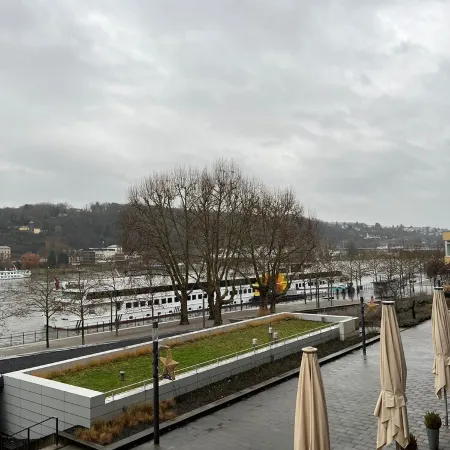 Rhine panorama suite with balcony