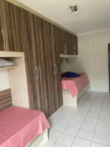 Incrível Apartamento pé na Área, Localizado no Centro de Mongaguá