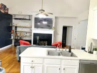 3-Bedroom House in Charming Rockmart Cozy & Convenient Hotels in Polk County