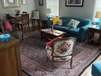 Great 2-bedroom, 2-bath cottage in Georgetown 2-blocks, 7-minutes to boardwalk Hotels in Georgetown