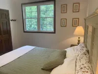 Beautiful NEW BUILD 3-bedroom home surrounded by nature Egg Harbor, Door County