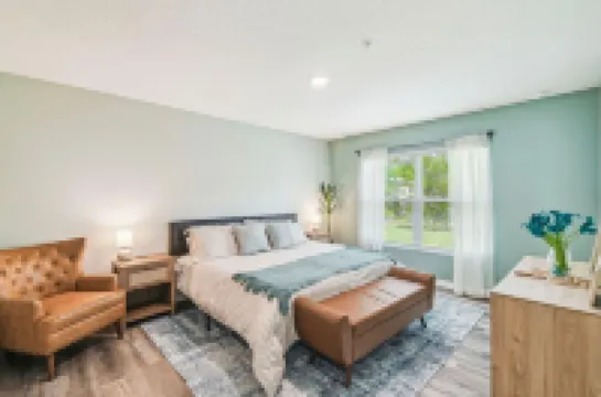 Modern 4BR Home Entire House Free Coffee & WiFi