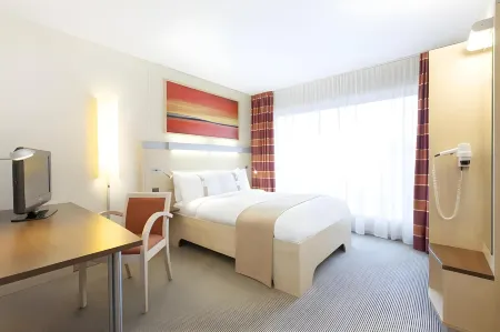 Holiday Inn Express ZÜRICH Airport