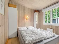 "Tineke" - 200m from the Sea