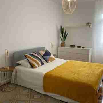 Excellent apartment to use as a base for your Madeira Island vacation. Rooms