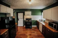 Riverside Retreat at Apt B