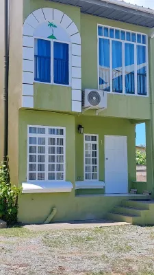 SHORE TING, CROWN POINT, TOBAGO Hotels in 