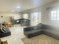 Casa Ampla Para Lazer em Família Hotels in Cotia