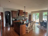 3M Golf  Immaculate Spacious 5-bedroom house in  Blaine.