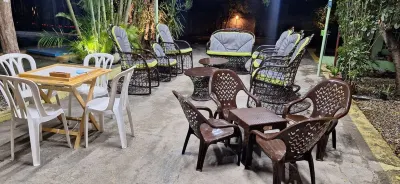 Apartment in Hotel Villa marchena,small oasis Hotel a 