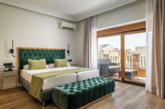 Bypillow California โรงแรมใกล้หาด Malagueta Beach