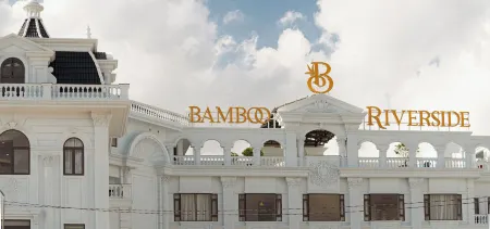 Bamboo Riverside Boutique Hotel Отели в г. Chau Thanh
