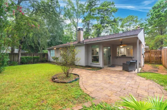 1 story, family friendly 3bdr in The Woodlands! !