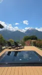 Les Vrais Rayons - Pool