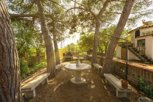 Charme villa 200 m by the sea