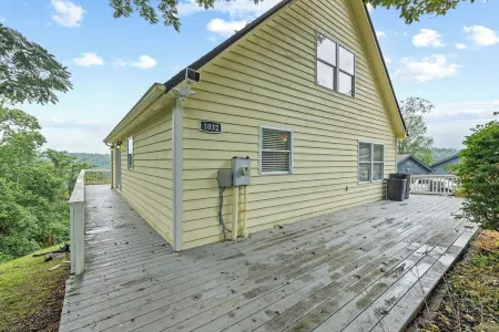 Breathtaking Views of Dale Hollow Lake