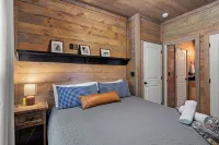 Long Views Retreat/3 Suites/Pet-Friendly - Sleeps 8