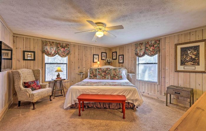 Cozy Caymus Cabin ~ 3 Mi to Callaway Gardens!