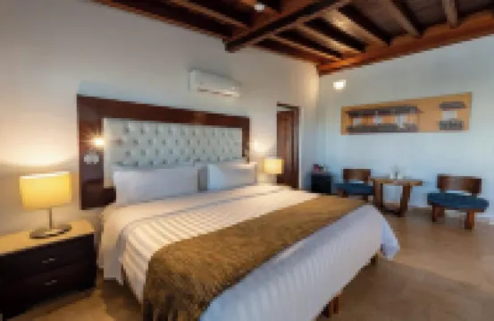 GHL Collection Armería Real Hotel