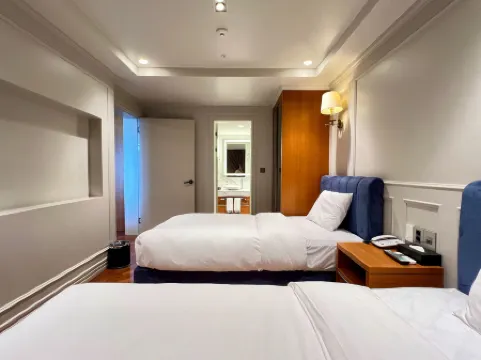 Yeongjong Grace Hotel