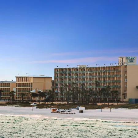 Days Inn by Wyndham Panama City Beach/Ocean Front