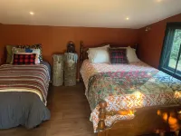 Cozy Winter Cabin! A Unique Experience. Your Very Own Private Camp! Sleeps 2-3