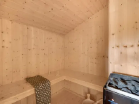 "Malila" - 400m to the Fjord