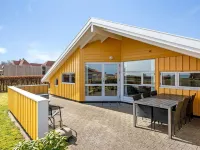 "Halla" - 250m from the sea Hotels in Sjolund