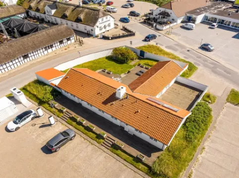 "Jeppe" - 200m from the Sea