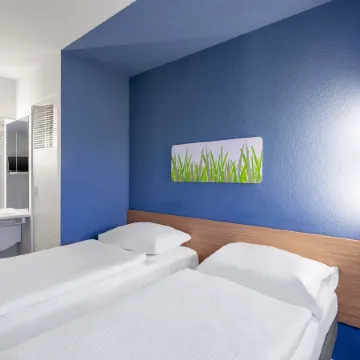 B&B Hotel Erlangen-Tennenlohe Отели в г. Эрланген