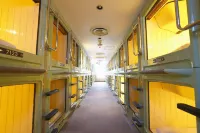 Shinjuku Kuyakusho-Mae Capsule Hotel - Capsule Hotels