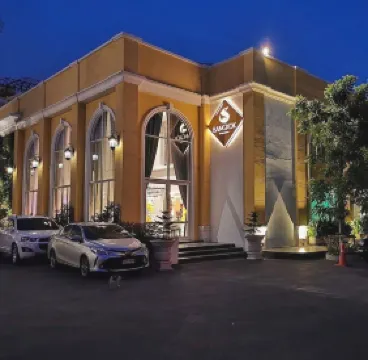 S Bangkok Hotel, Navamin