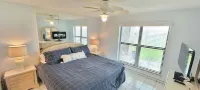 Saida Towers II #104 Condo Hotels near Beach Access #11 Treasure Island Circle