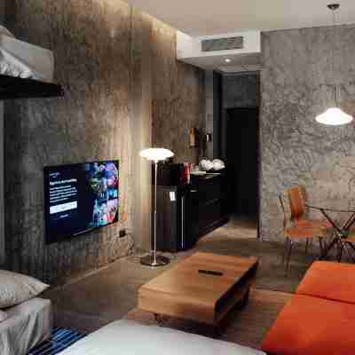 MarloweTonysHome Rooms