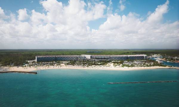 SLS Playa Mujeres