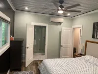 Charming Retreat- Aska Area, Cozy, Renovated 3BR/2.5BA with Stunning River Views