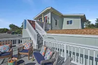 Coastal Charm: Ocean Views, Hot Tub, Fire Pit Near Tide Pools, Surfing, & SFO