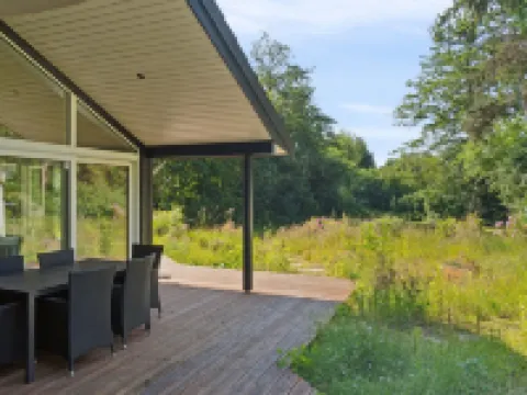 "Thora" - 800m from the Sea