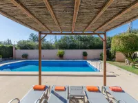 Pula ViNas - Villa With Private Pool. Free Wifi -  Ferienhäuser