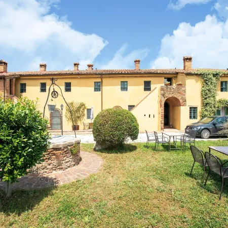 Apartment in Tuscany near Pisa and Beaches