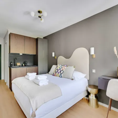 Modern "Green Suites" residence - Meudon/Vélizy