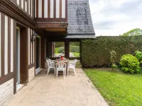 Luxury haven with pool, tennis and large garden - 2-Star
