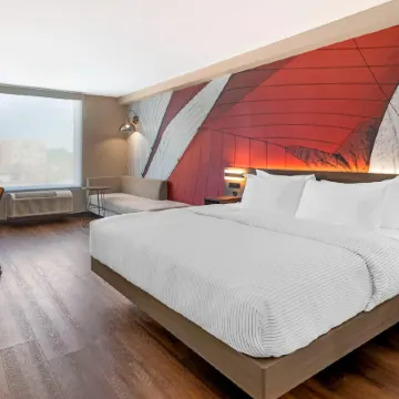 Cambria Hotel Plymouth Отели рядом с достопримечательностью «Plymouth Mayflower»