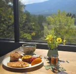 Laurel Valley Mountain Retreat - breakfast