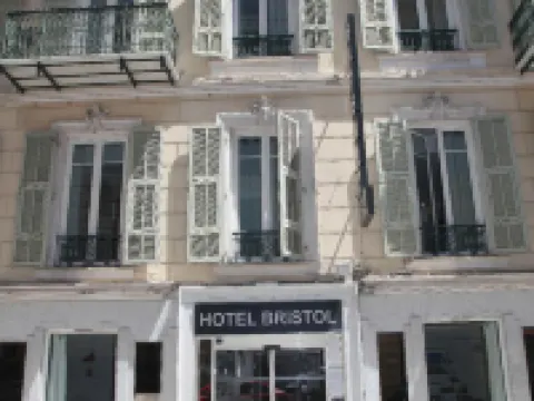 บริสตอล นีซ โรงแรมใกล้Coco Beach